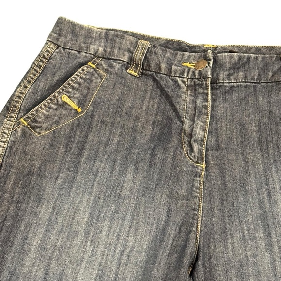 Stylish Bermuda Denim Shorts Chico’s Size 2 / 12 - Picture 3 of 10